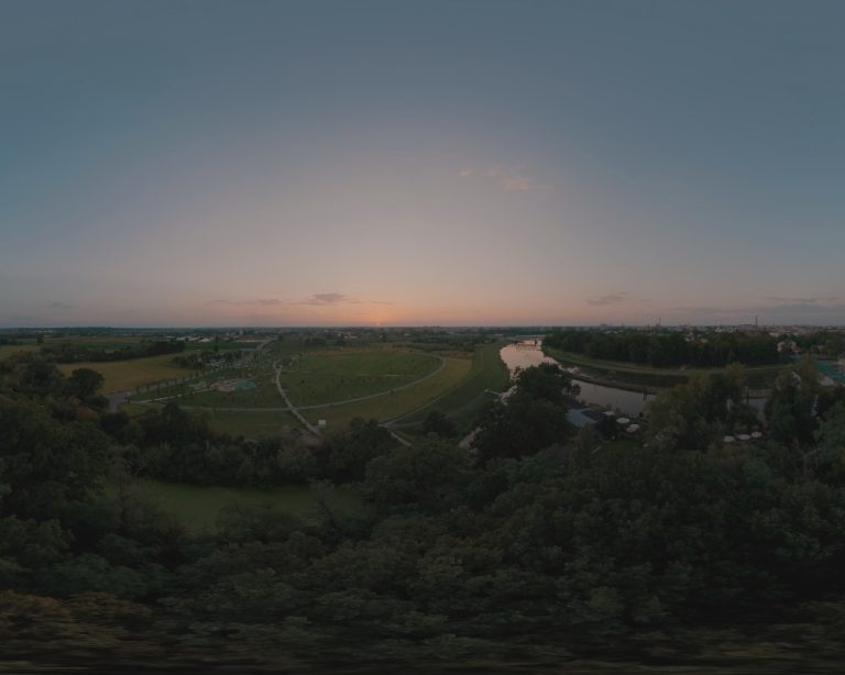 vr资料 奥德拉河畔 像鸟一样飞翔 Fly like a bird near the Odra River