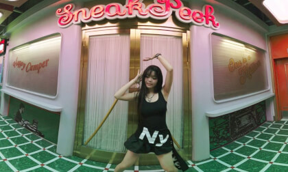 vr网站推荐一下 看我跳舞 恋爱中的女孩