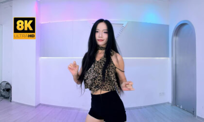 免费VR网 可爱舞者小平