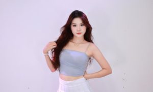 VR眼镜免费网站 邻家小妹妹 小颖