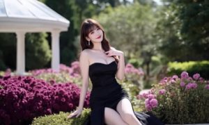 3D视频美女 极致演绎 花园玫瑰与黑裙女神