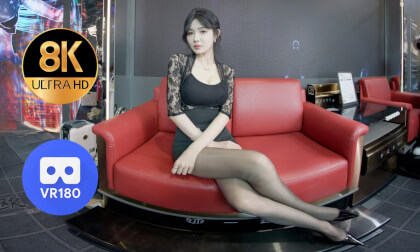 VR 模特 新体验❄️One Ball Design展台邂逅清冷美人