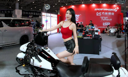 vr download 超绝体验 模特亿心